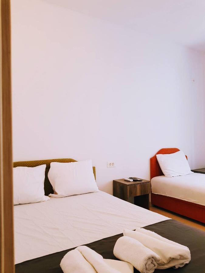 Villa Alba Apartments دوبرا فوفا المظهر الخارجي الصورة